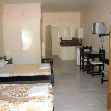 شقة Magdalena Corfu Self Catered Family Studio For 5 Persons
