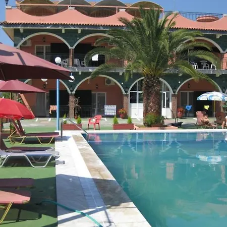 Magdalena Corfu Self Catered Family Studio For 5 Persons شقة *