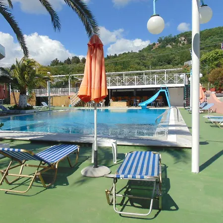 Magdalena Corfu Self Catered Family Studio For 5 Persons شقة *