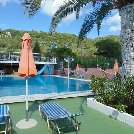 شقة Magdalena Corfu Self Catered Family Studio For 5 Persons Kouramaditika